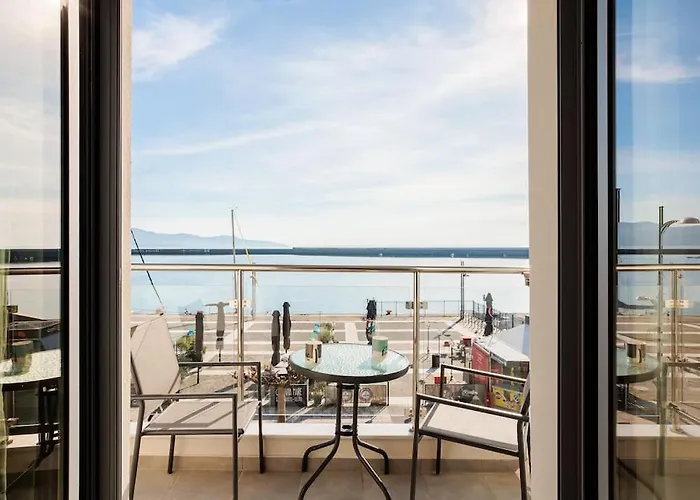 Апартаменты Georgia Seaview A4